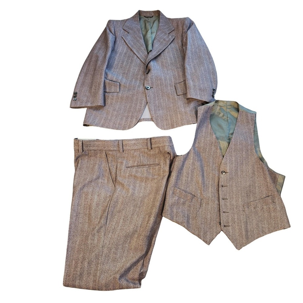 Vintage 1970s Sears The Mens Store Action Traveler 3-Piece Suit Made in USA
